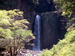 渡り橋からの眺め〜